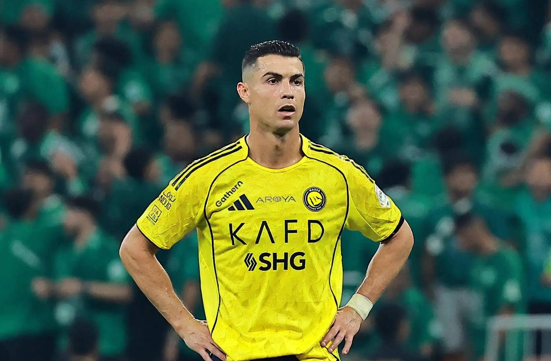 完美世界-关于C罗赛事官方发布关键助攻新规，TES争议不断！的信息