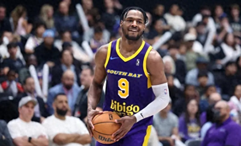 完美竞技-Ming新星战术调整表现惊艳，DWG未来可期！的简单介绍